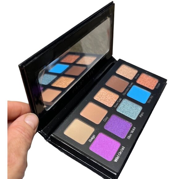 Violet Voss Essentials 2 Eye Shadow & Pressed‎ Pigment Palette Cosmetics - Picture 1 of 6